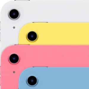 Cámaras traseras del iPad 11ª generación (2025) en color plata, azul y azul rosado