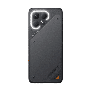 Tecno Pova 7 Pro 5G color negro vista trasera